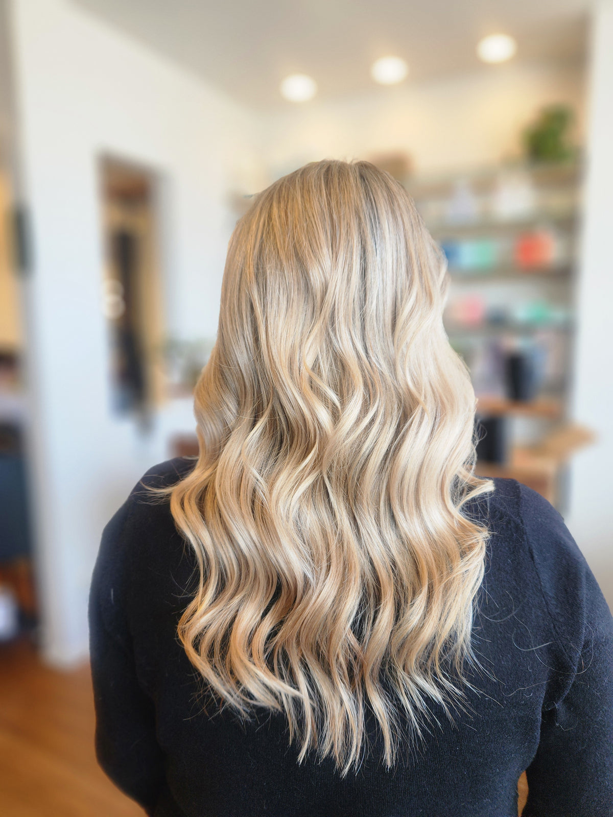 BLONDES & BALAYAGE